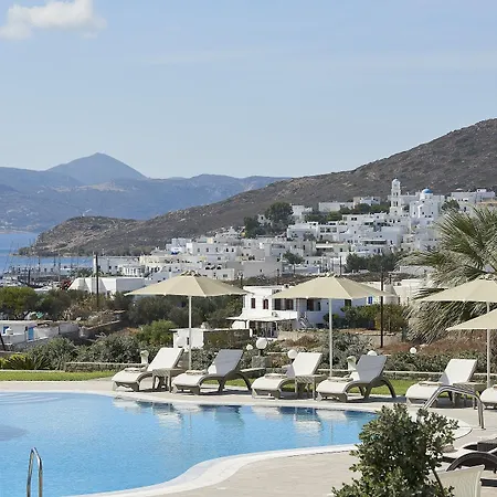 Santa Maria Village & 4*
