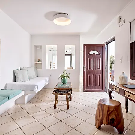 Santa Maria Village & Hotel Adamantas (Milos)