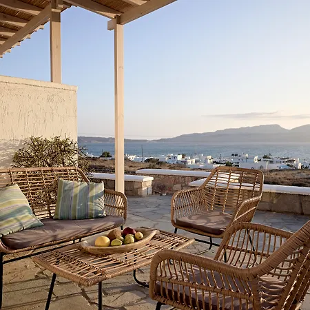 Santa Maria Village & Adamantas (Milos)