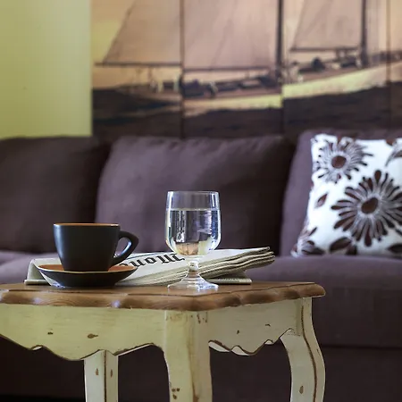 Santa Maria Village & 4* Αδάμας