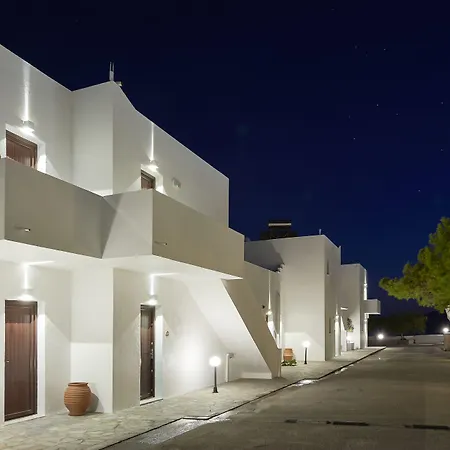 Santa Maria Village & Ξενοδοχείο Αδάμας