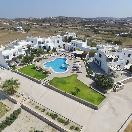 Santa Maria Village & Hotel
