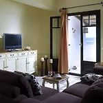 Ξενοδοχείο Santa Maria Village & 4*