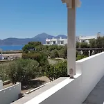 Santa Maria Village & 阿达玛斯