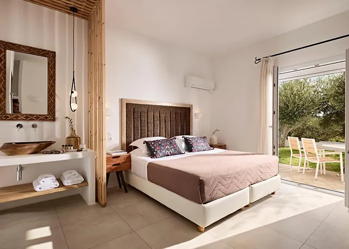 Santa Maria Village & 4*