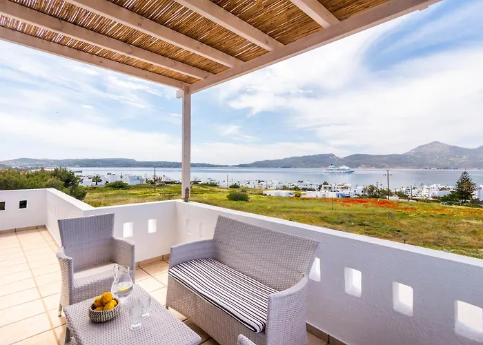 Santa Maria Village & فندق آداماس