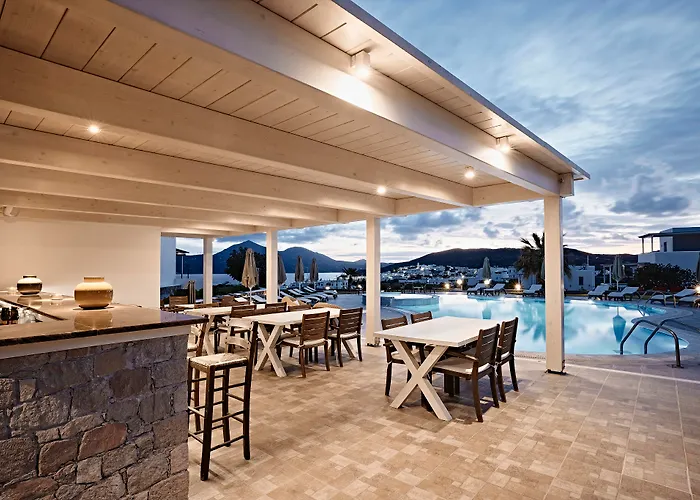 Santa Maria Village & Hotel 4*