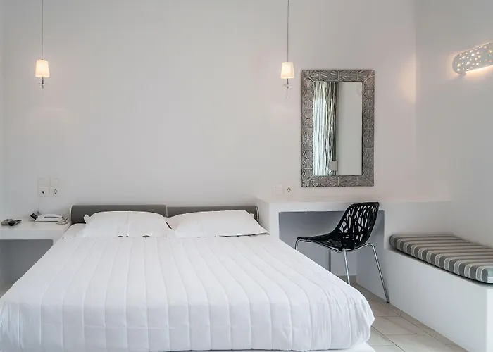 Santa Maria Village & 4*